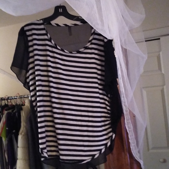 Blouse stripped - Picture 1 of 4